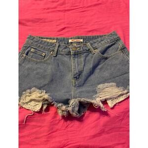 Sz 8 Hot Kiss shorts